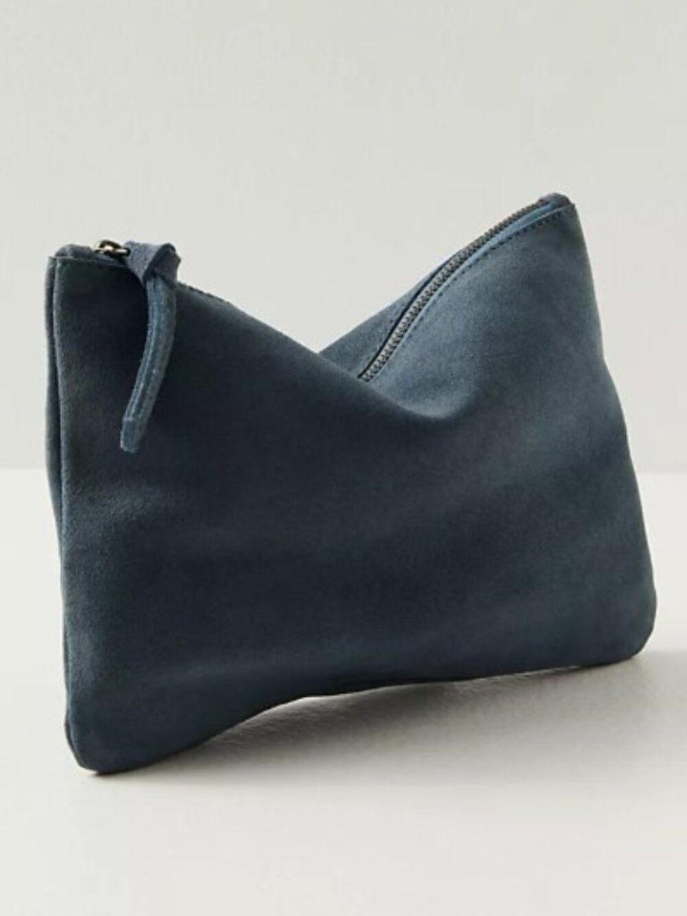 Free People suede leather zip pouch - Picture 2 of 15